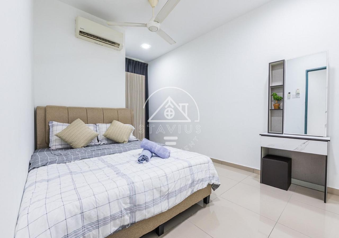 Holiday home 10-14pax 4br Double Storey House