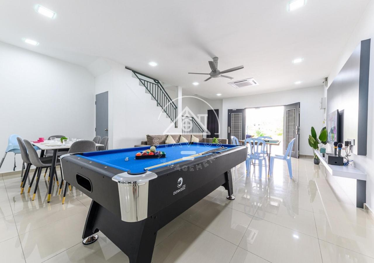 10-14pax 4br Double Storey House Holiday home